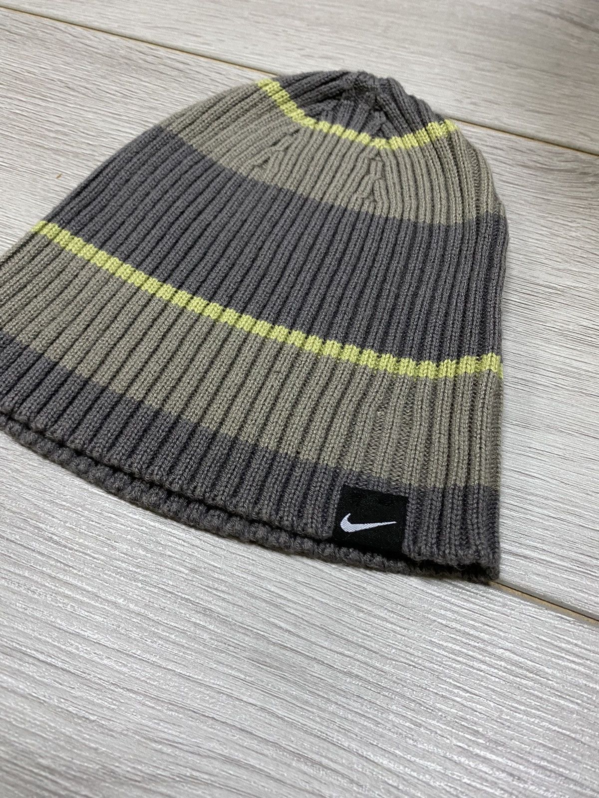 Nike Nike 1990s vintage beanie swoosh hat Size ONE SIZE - 2 Thumbnail