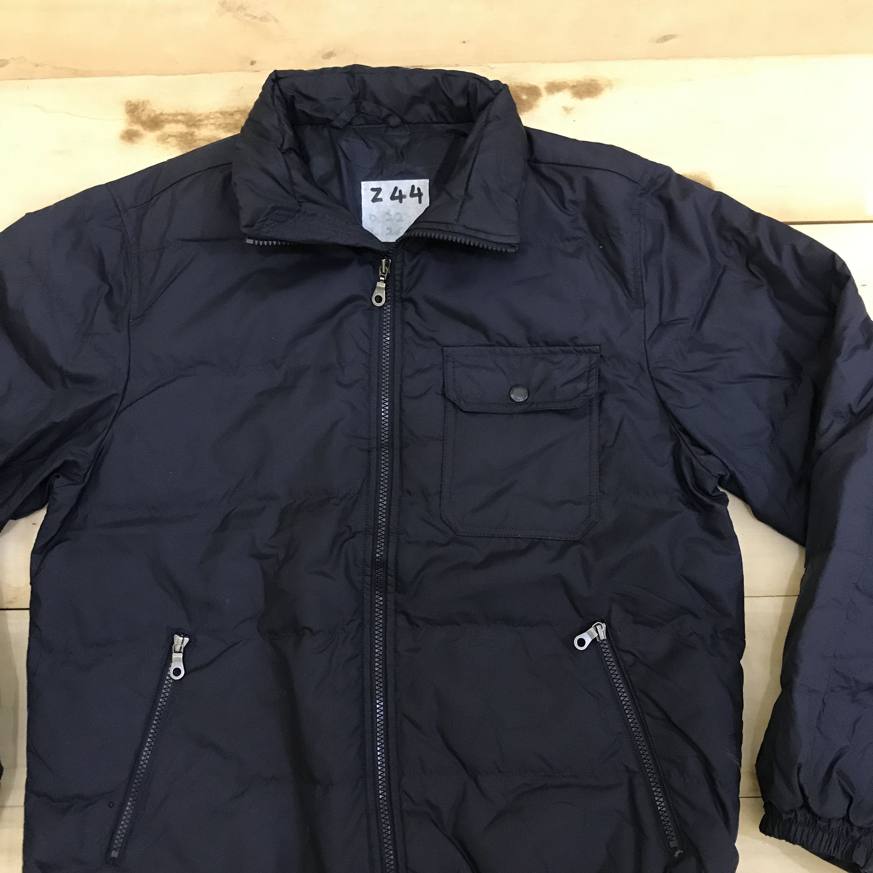 Uniqlo Z44 UNIQLO DOWN JACKET Size US M / EU 48-50 / 2 - 3 Thumbnail