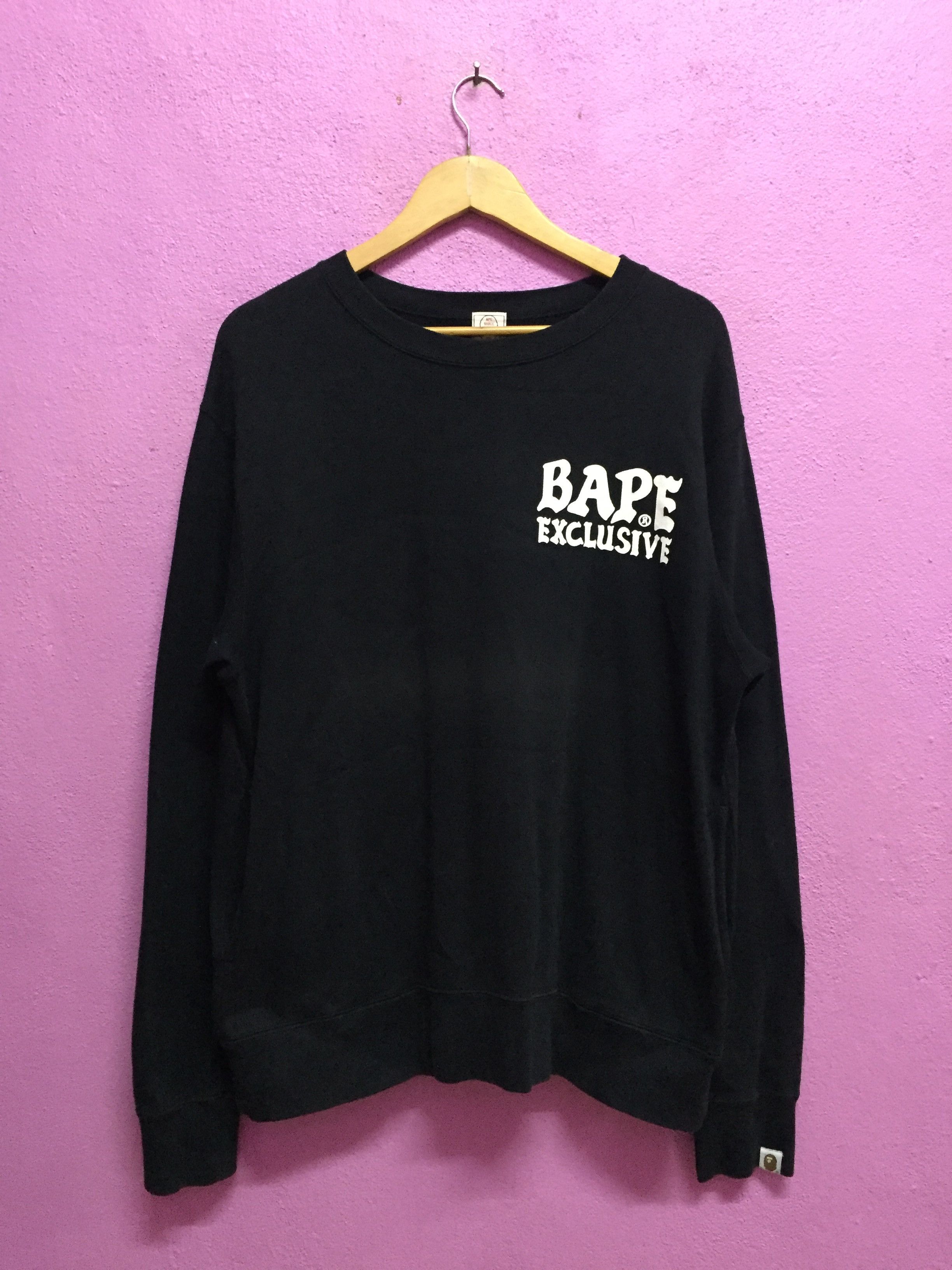 Bape A Bathing Ape Bape Exclusive Pockets Sweatshirts Size L Size US L / EU 52-54 / 3 - 1 Thumbnail