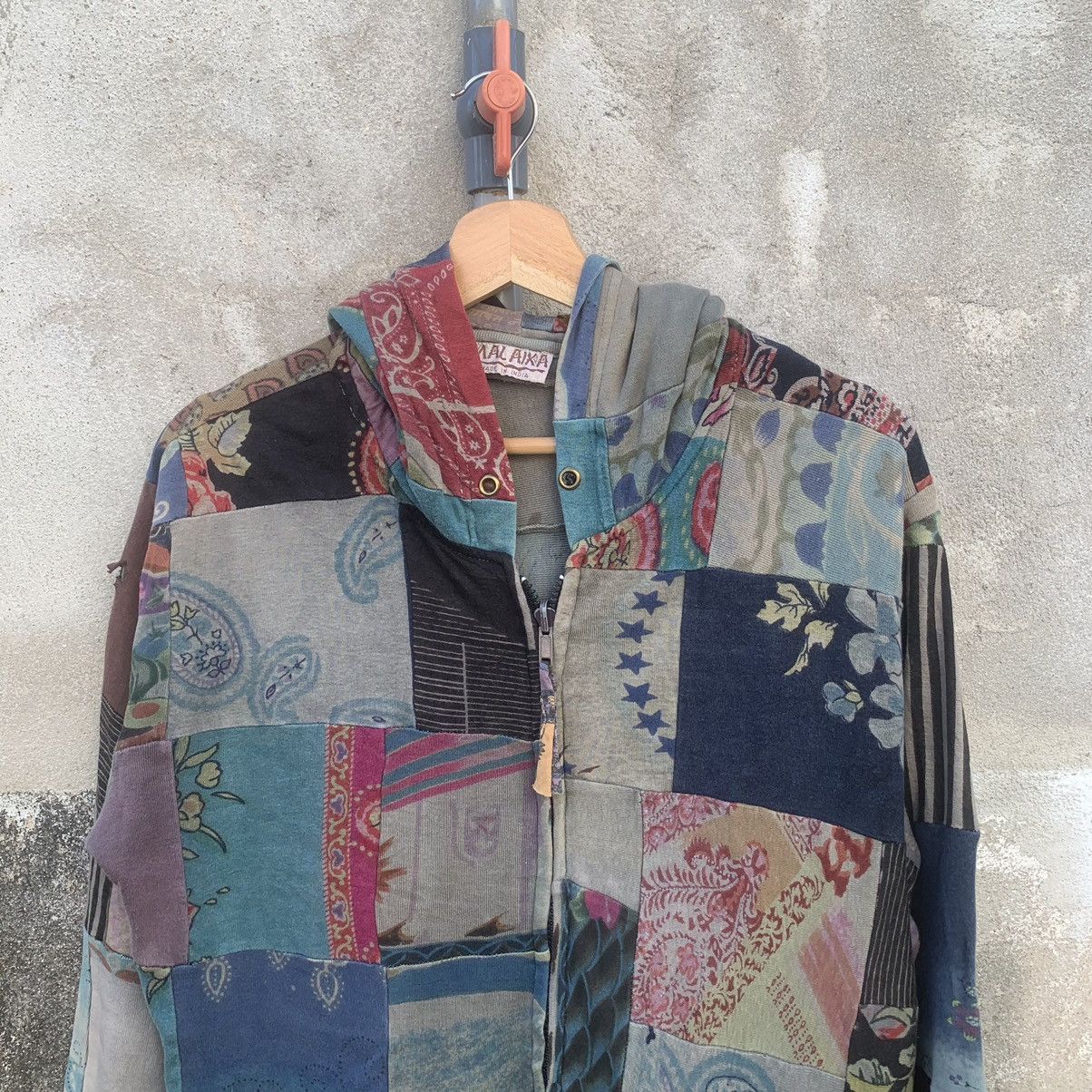 HOUSE OF MALAKAI 💥RARE! Malaika Patchwork Style Hoodie Arts Sweater Size US M / EU 48-50 / 2 - 2 Thumbnail