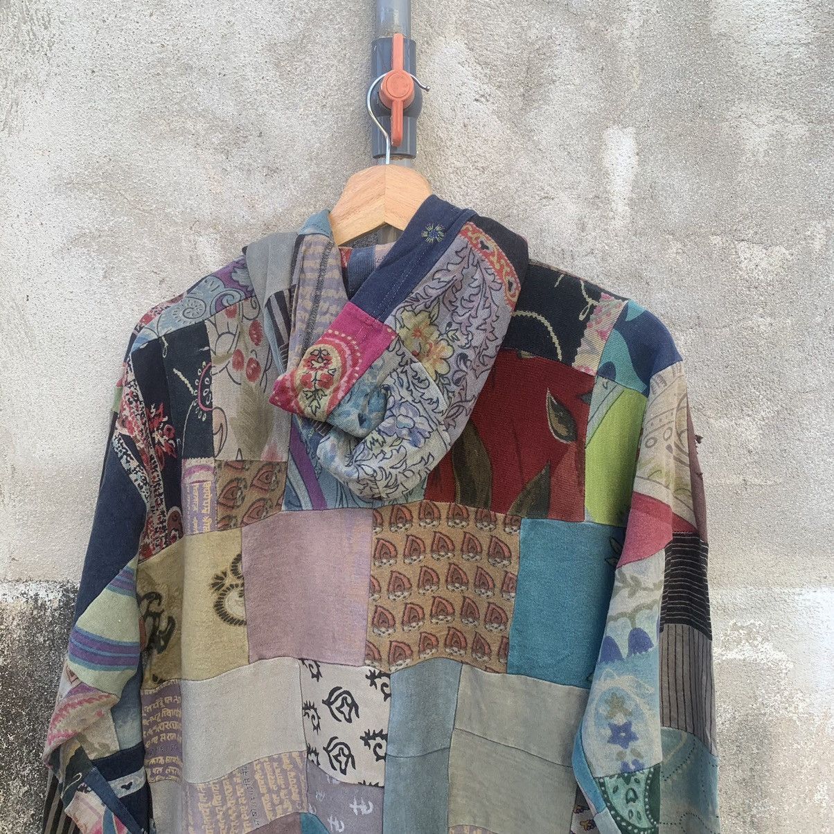 HOUSE OF MALAKAI 💥RARE! Malaika Patchwork Style Hoodie Arts Sweater Size US M / EU 48-50 / 2 - 10 Thumbnail