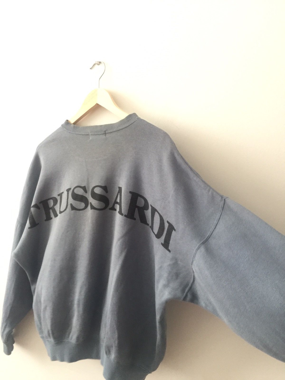 Trussardi × Vintage Trussardi Big Logo Sweatshirts 26x25 Size US M / EU 48-50 / 2 - 3 Thumbnail