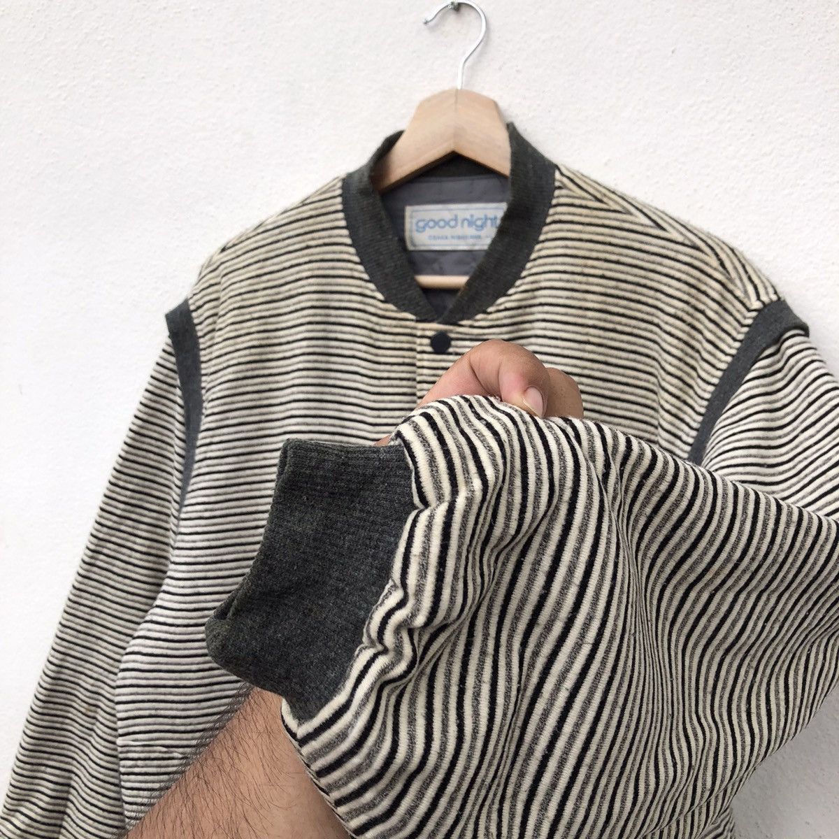 Japanese Brand STRIPE DESIGN VARSITY JACKET GOOD NIGHT OSAKA NISHIKAWA Size US L / EU 52-54 / 3 - 6 Thumbnail