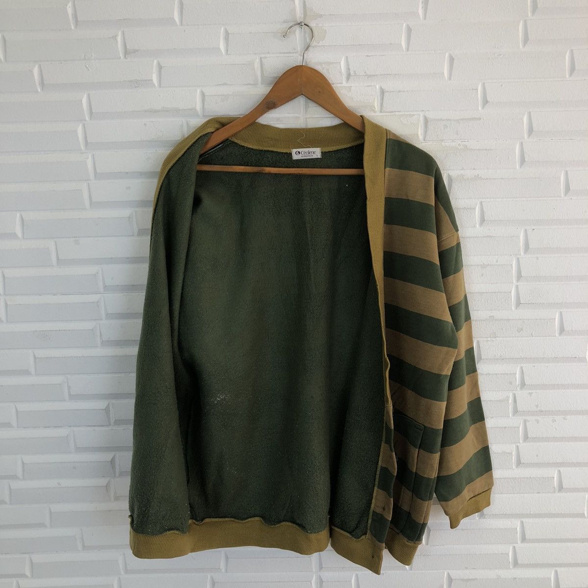 Japanese Brand VINTAGE CECILENE JAPAN STRIPED 2 COLOUR CARDIGAN Size US L / EU 52-54 / 3 - 9 Thumbnail