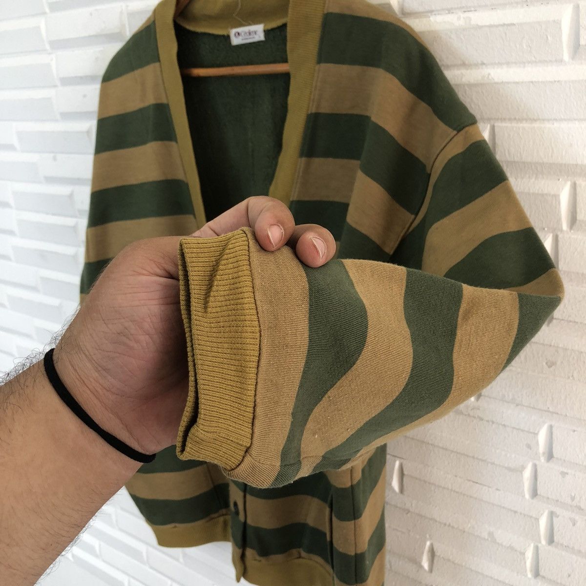 Japanese Brand VINTAGE CECILENE JAPAN STRIPED 2 COLOUR CARDIGAN Size US L / EU 52-54 / 3 - 6 Thumbnail