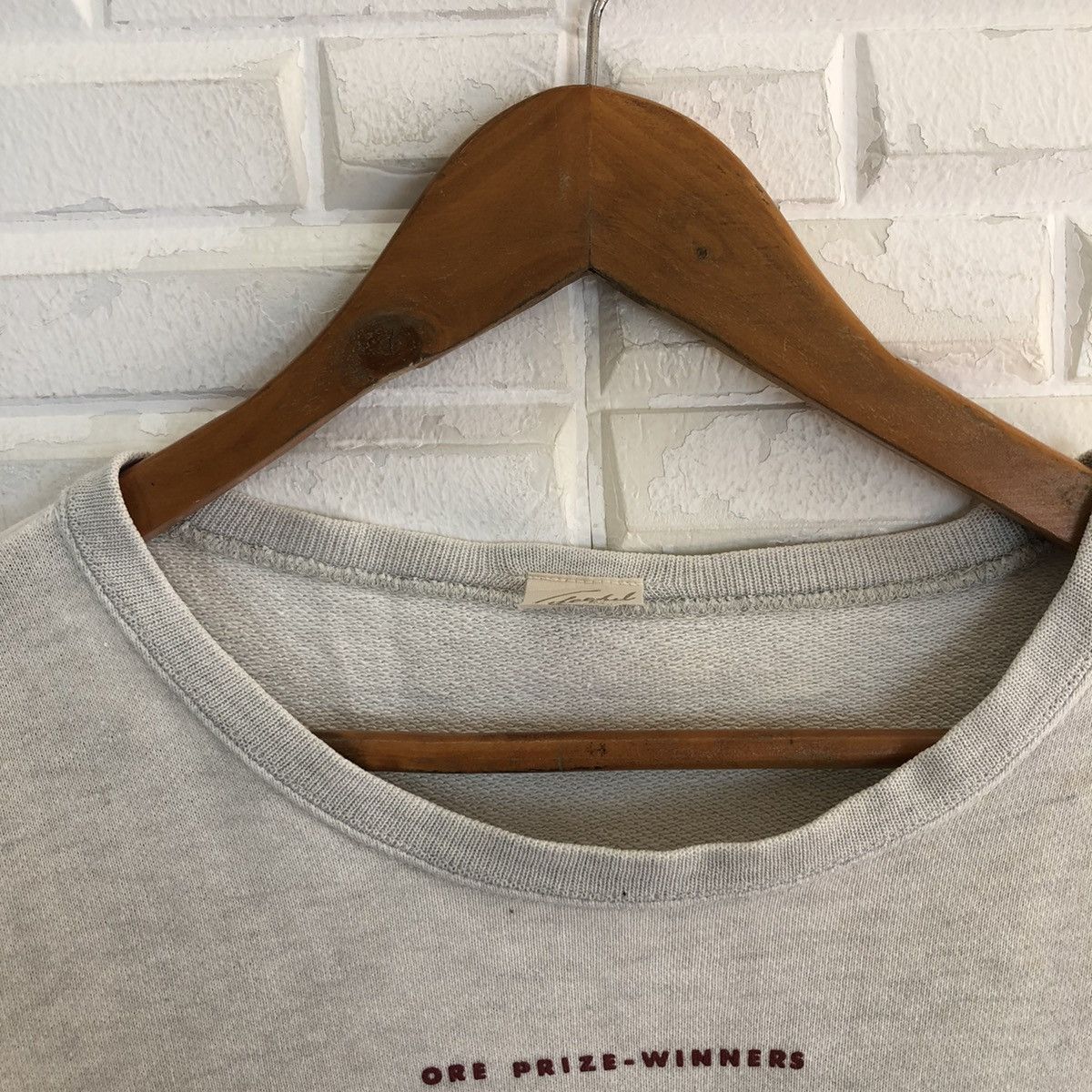 Japanese Brand VINTAGE MOVIE POSTERS IN CALIFORNIA SWEATSHIRT BIG LOGO Size US M / EU 48-50 / 2 - 7 Thumbnail