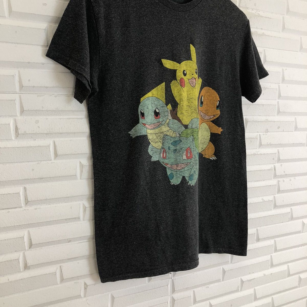 Cartoon Network VINTAGE POKEMON BIG LOGO SHORT SLEEVE T-SHIRT Size US S / EU 44-46 / 1 - 4 Thumbnail