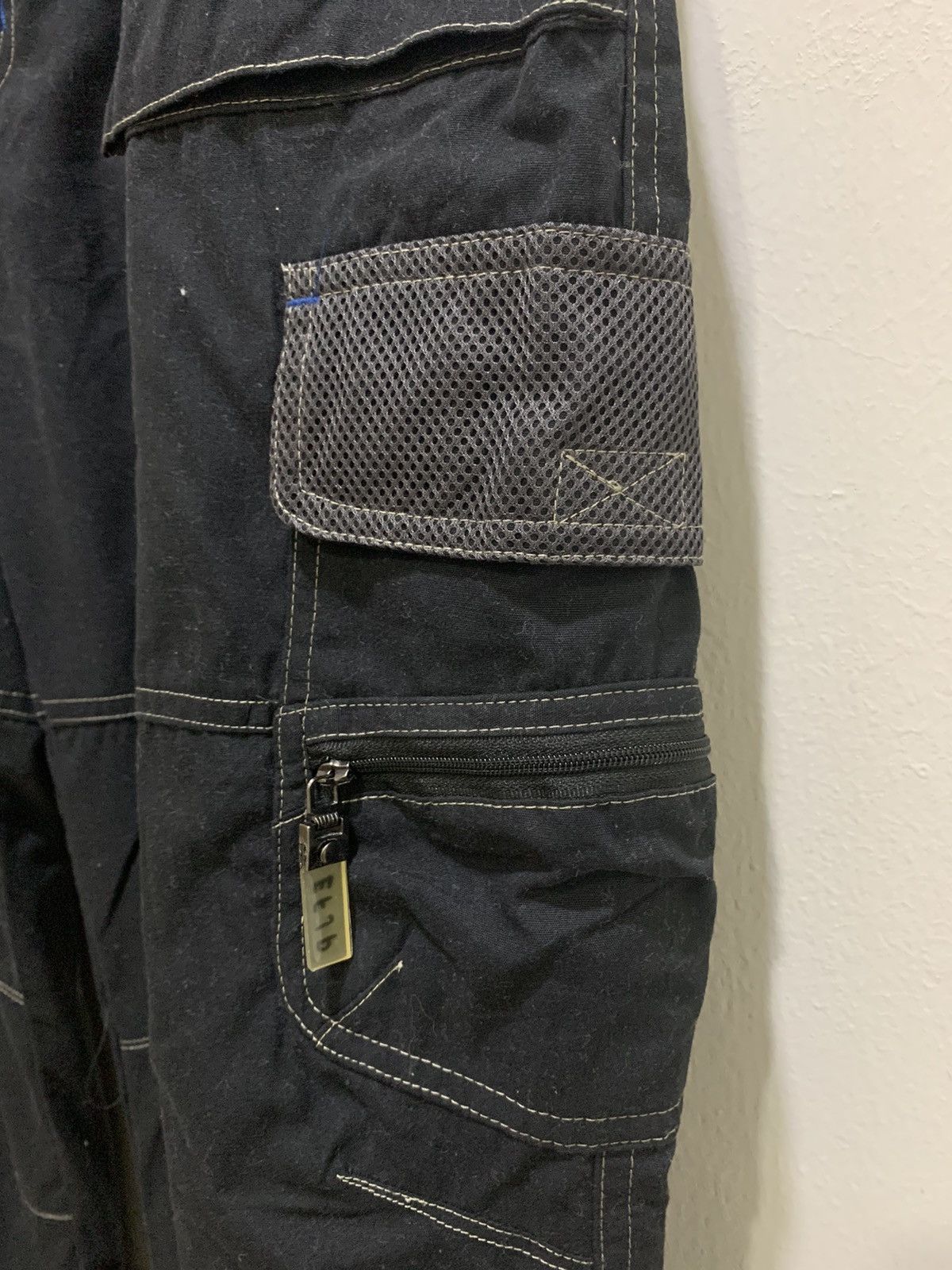 Goretex EFJP Baggy MultiPocket Buckle Bondage Cargo Hiking CropPant Size 35" - 10 Thumbnail