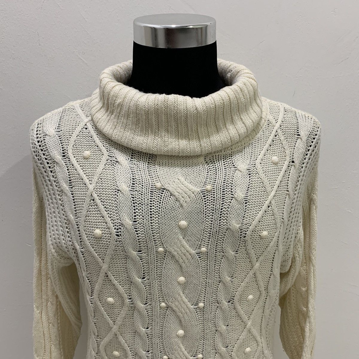 Aran Isles Knitwear × Designer ANNEBASKET Aran Twist Cable Crochet Turtleneck Knit Sweater Size US M / EU 48-50 / 2 - 3 Thumbnail