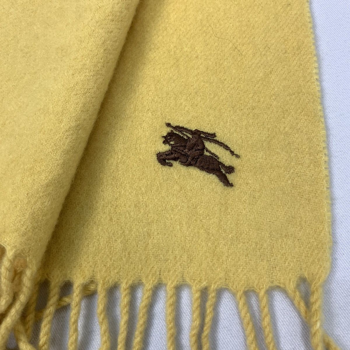 Burberry × Japanese Brand × Other BURBERRYS LONDON Plain Embroidered Logo Wool Muffler Scarf Size ONE SIZE - 6 Thumbnail