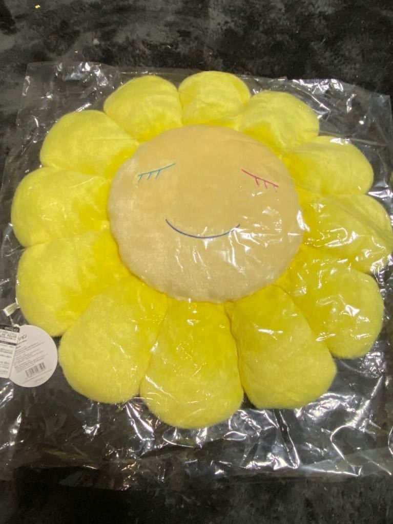 Takashi Murakami Takashi Murakami 60cm Cushion Size ONE SIZE - 2 Thumbnail