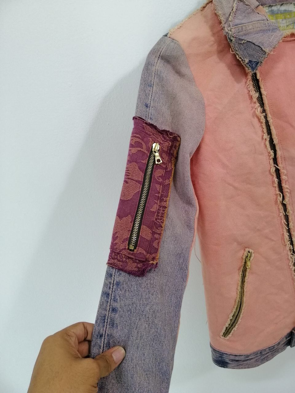 Designer × Handmade Rare Patchwork Denim Jacket Pink Color riri Zipper Size US XS / EU 42 / 0 - 6 Thumbnail