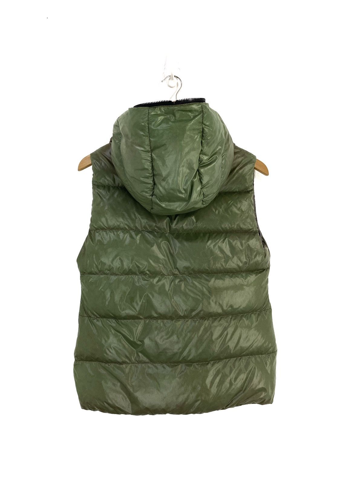Duvetica Duvetica Hooded Febe Sleeveless Down Vest puffer Vest Design Size US S / EU 44-46 / 1 - 3 Thumbnail