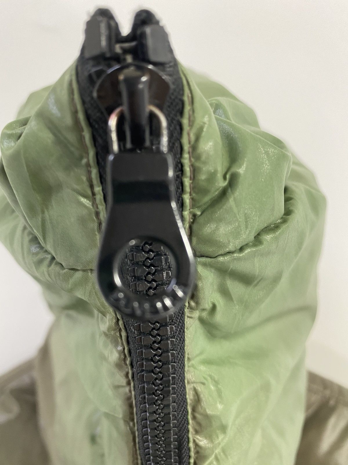 Duvetica Duvetica Hooded Febe Sleeveless Down Vest puffer Vest Design Size US S / EU 44-46 / 1 - 8 Thumbnail