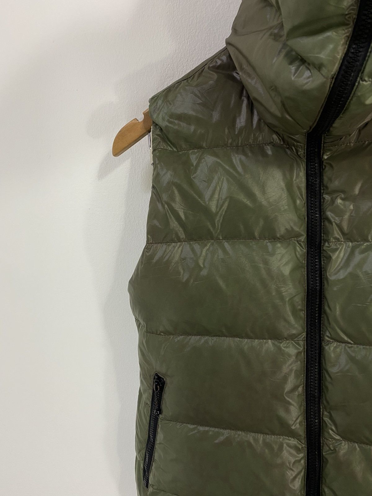 Duvetica Duvetica Hooded Febe Sleeveless Down Vest puffer Vest Design Size US S / EU 44-46 / 1 - 6 Thumbnail