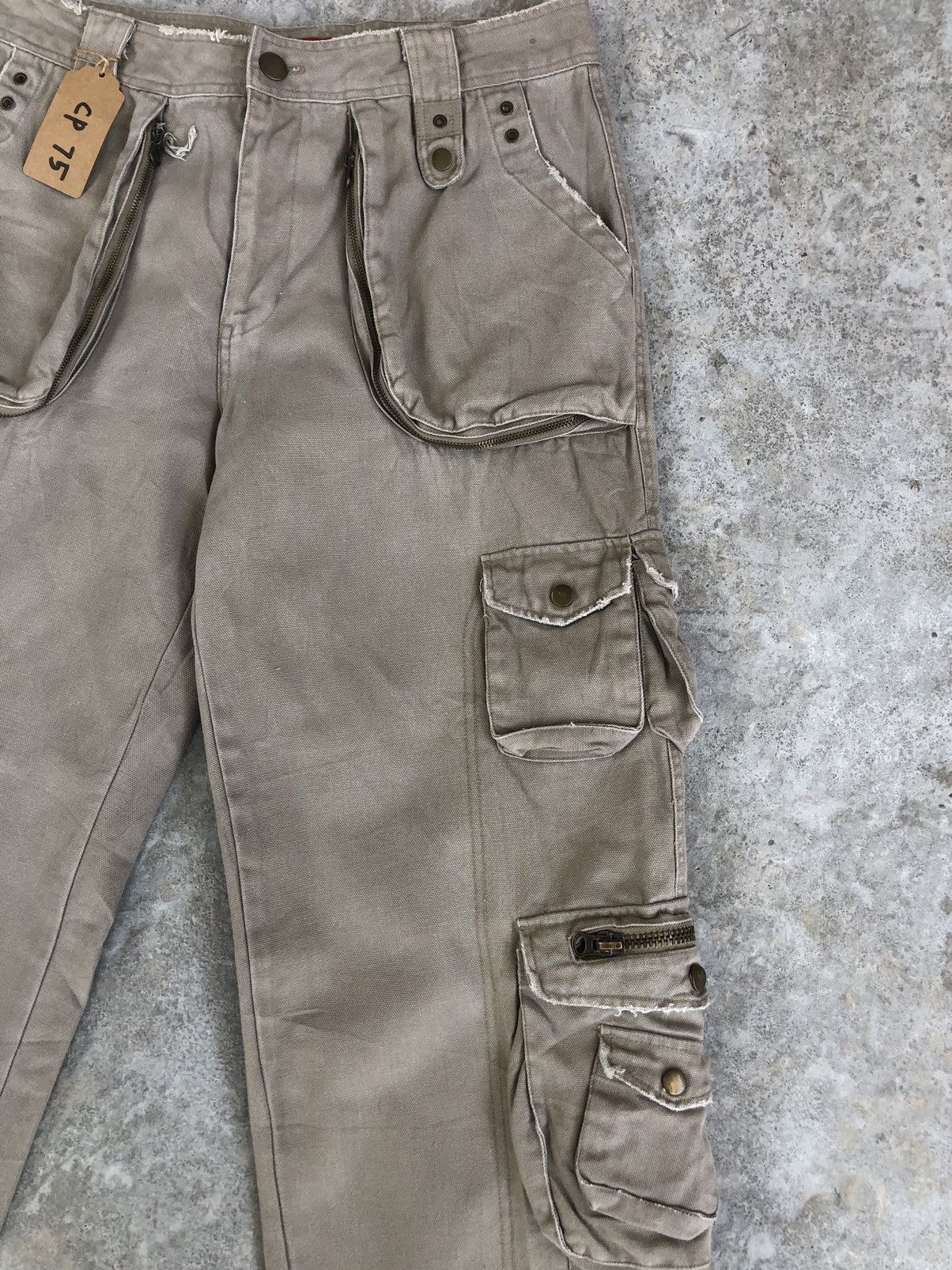 Seditionaries Change Cargo Pants Tactical Multipocket Bondage Size US 35 - 7 Thumbnail