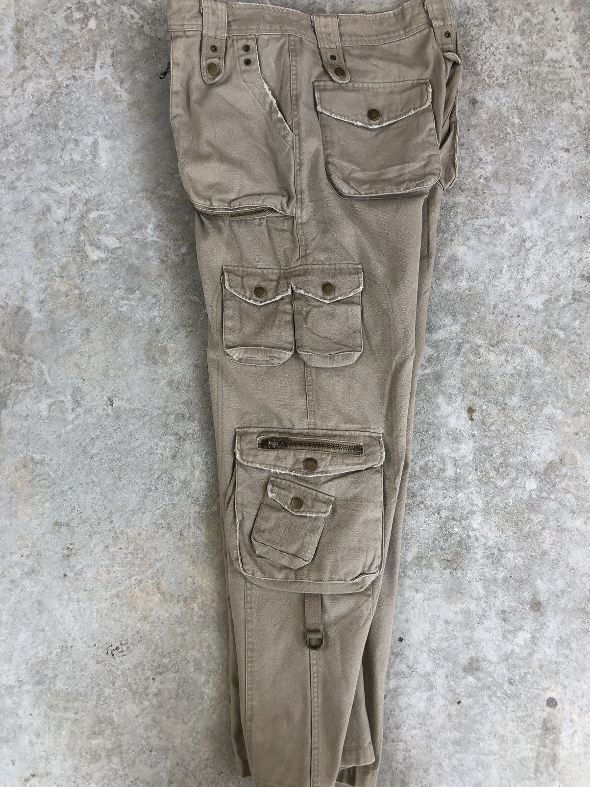 Seditionaries Change Cargo Pants Tactical Multipocket Bondage Size US 35 - 16 Thumbnail