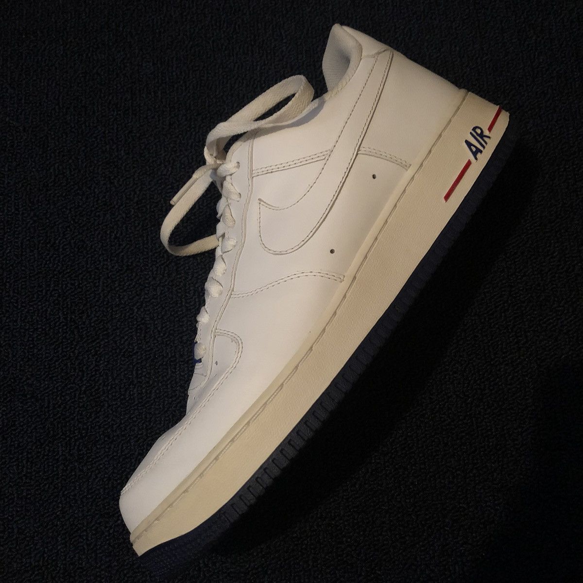 Nike × Vintage Vintage Rare Nike Air Force 1 Aged White Red Blue Low Shoes Size US 10.5 / EU 43-44 - 10 Thumbnail
