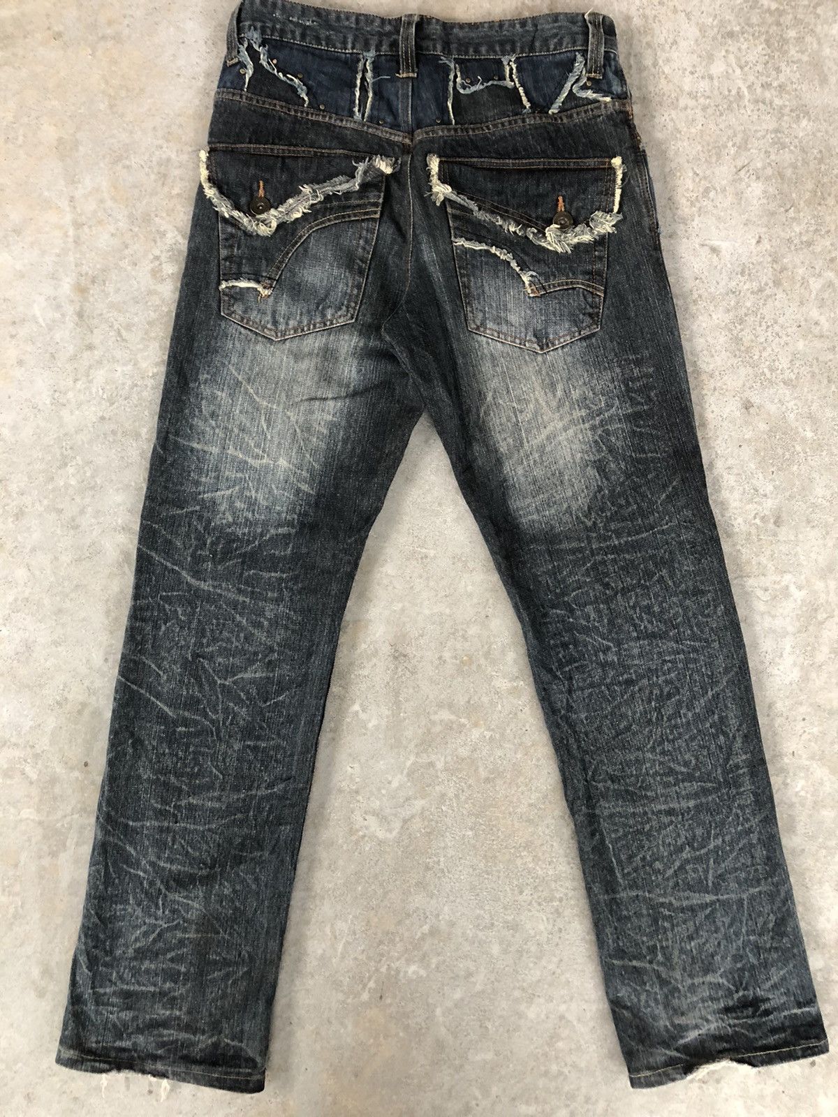 Who Decides War Japanese Gumu Distressed Jeans Patchwork Boro Style Size US 31 - 2 Thumbnail