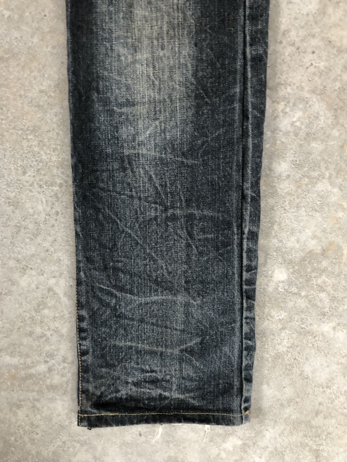 Who Decides War Japanese Gumu Distressed Jeans Patchwork Boro Style Size US 31 - 7 Thumbnail