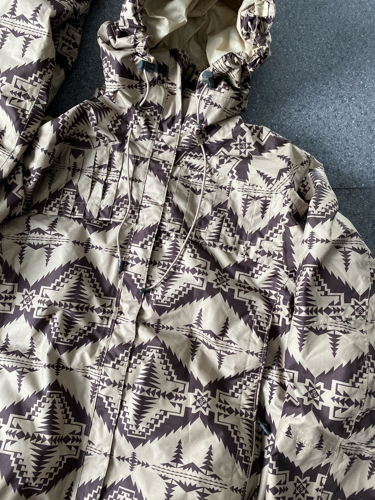 Nike ACG × Vintage Rare Vintage Nike ACG Aztec Print Ski Suit S-Size Size S / US 4 / IT 40 - 2 Thumbnail