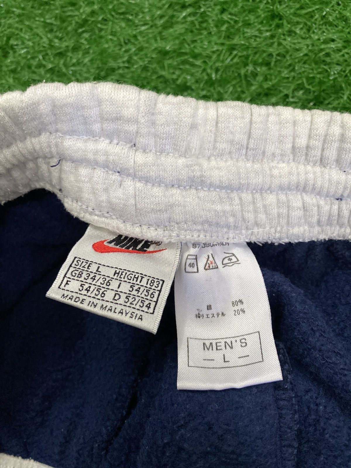 Nike Vintage 90’s Nike Jogger pant Size US 33 - 7 Thumbnail