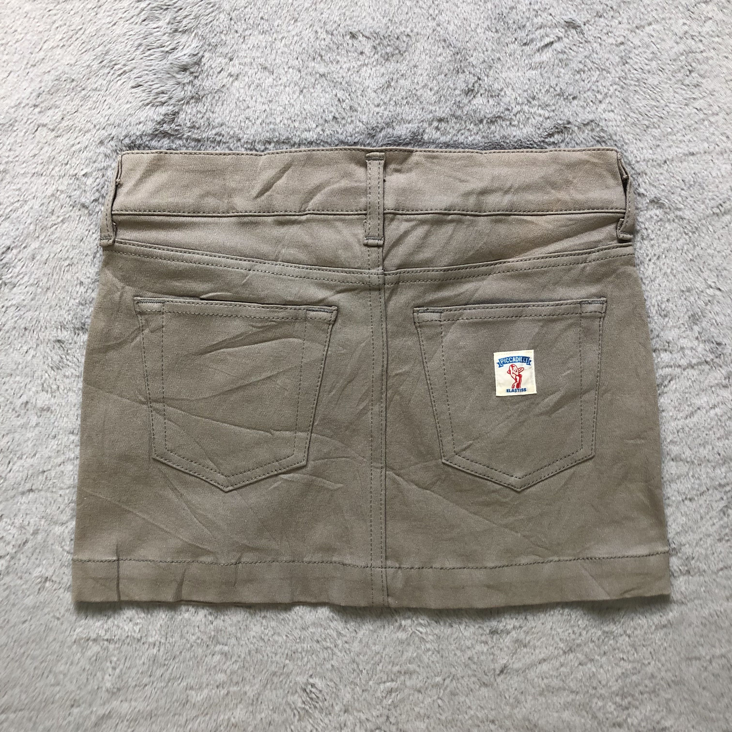 Japanese Brand PICCADILLY MADE IN JAPAN MINI SKIRTS #3745-84 Size 29" - 1 Thumbnail