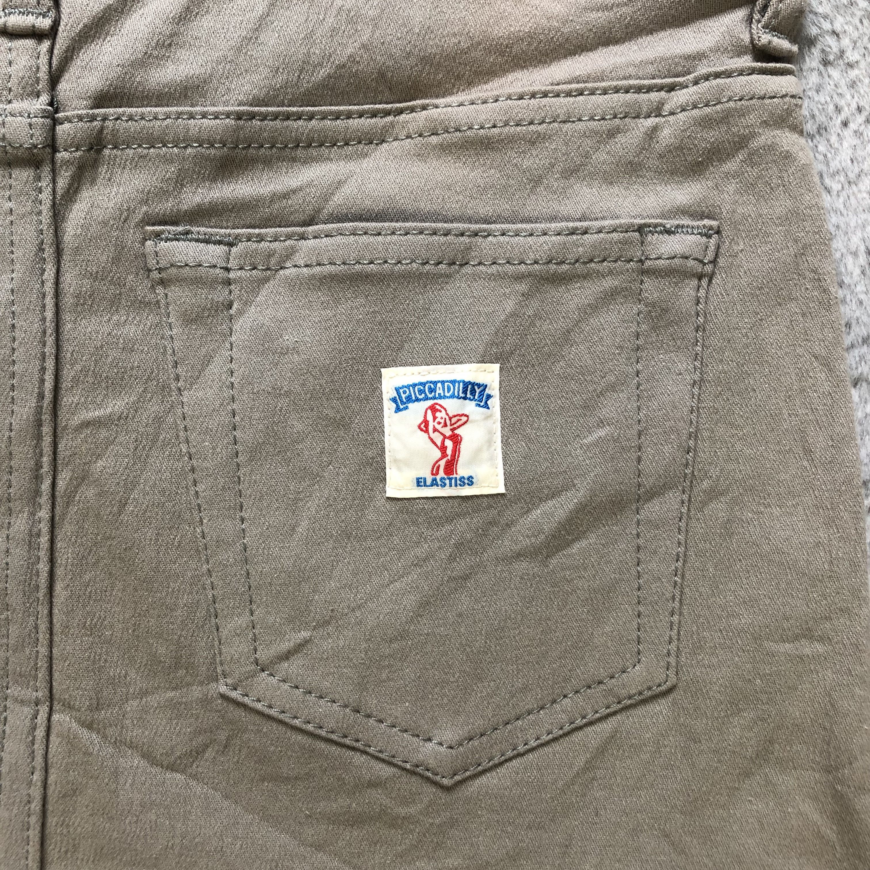 Japanese Brand PICCADILLY MADE IN JAPAN MINI SKIRTS #3745-84 Size 29" - 2 Thumbnail