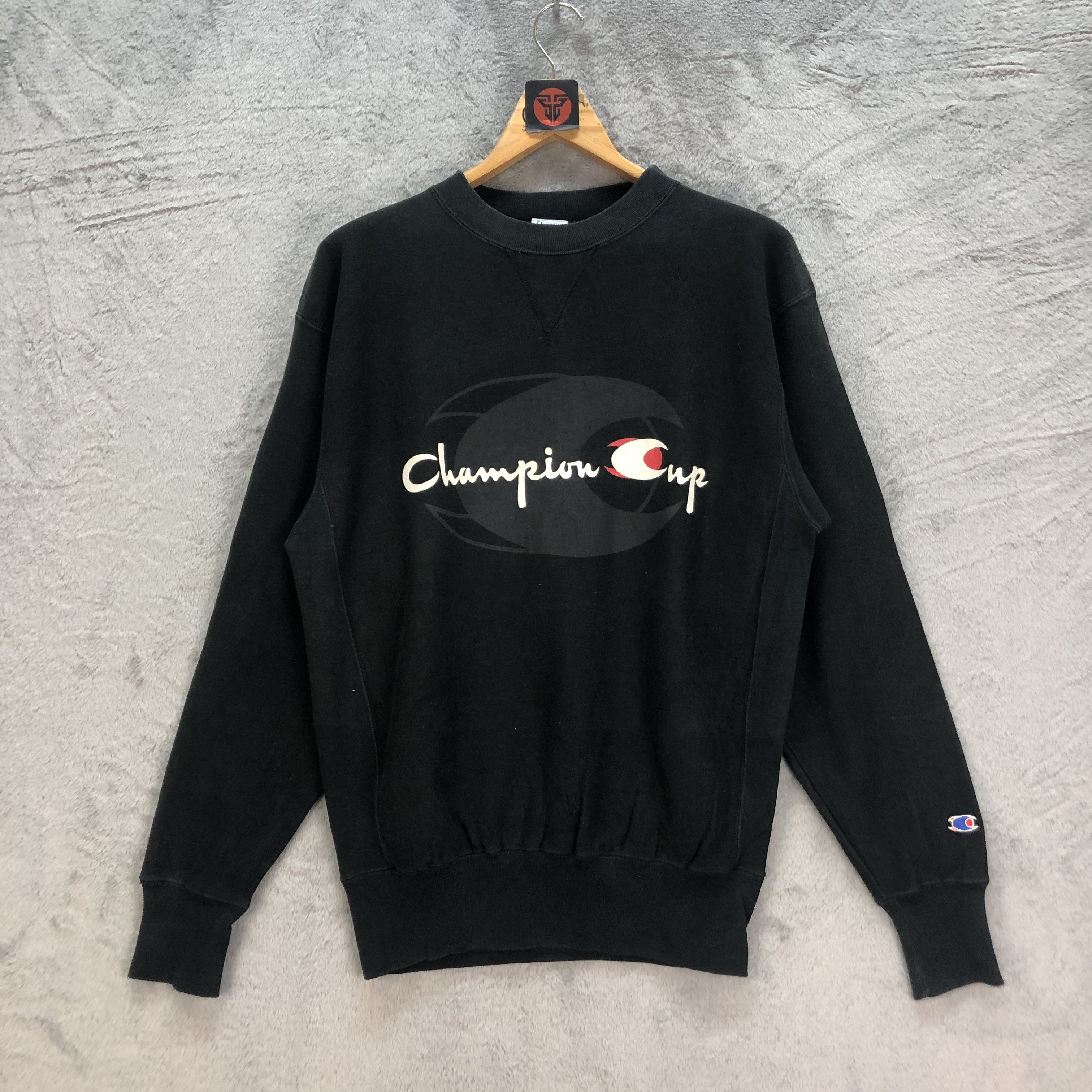 Champion RARE🔥 CHAMPION CUP BIG LOGO SWEATSHIRTS #6757-84 Size US L / EU 52-54 / 3 - 1 Thumbnail