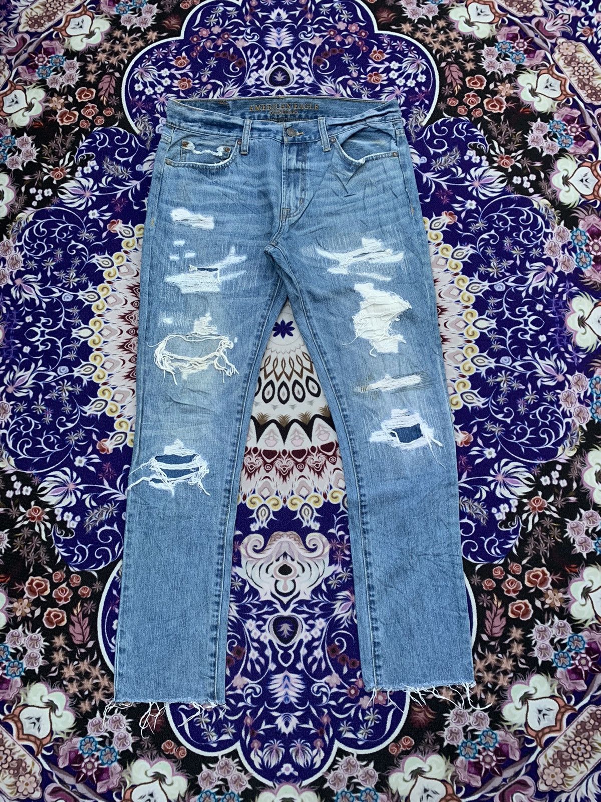 American Eagle Outfitters American Eagle Oufitters Distressed Denim Size US 34 / EU 50 - 1 Thumbnail