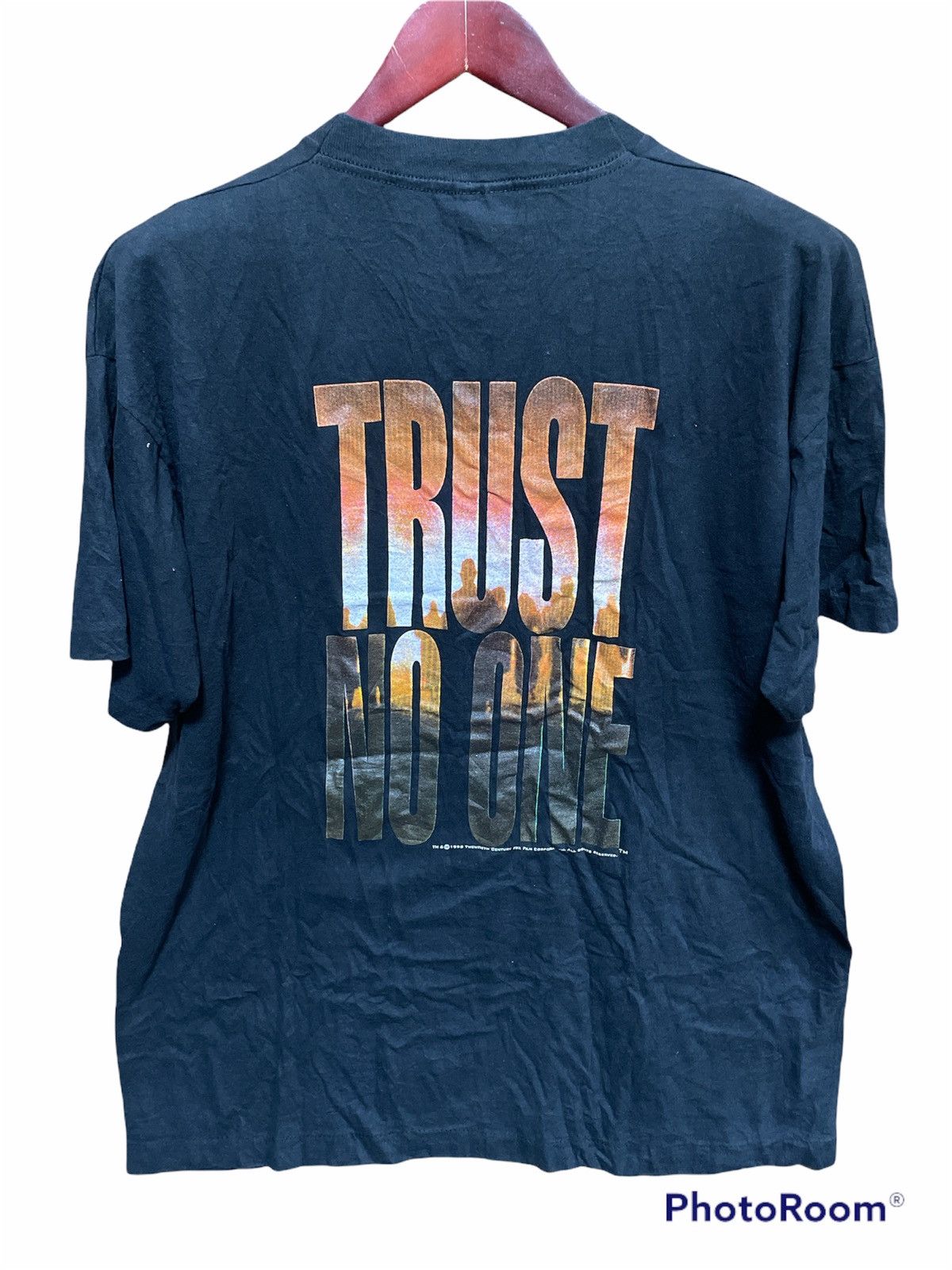 Vintage Vintage 90s Movie Promo The X File Trust No One Size US XL / EU 56 / 4 - 1 Thumbnail