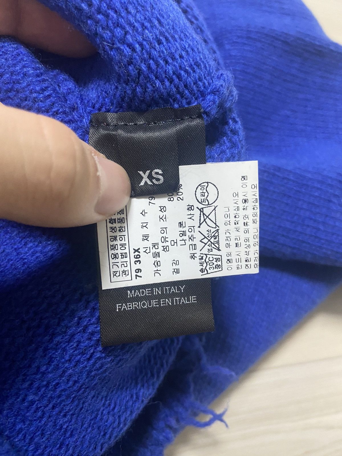 Vetements Vetements EUROPE logo oversized distressed knit sweatshirt Size US XS / EU 42 / 0 - 4 Thumbnail