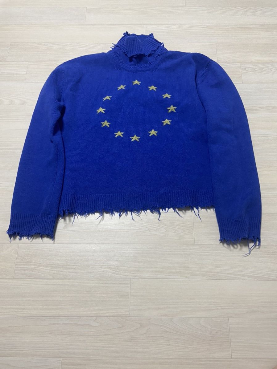 Vetements Vetements EUROPE logo oversized distressed knit sweatshirt Size US XS / EU 42 / 0 - 1 Thumbnail