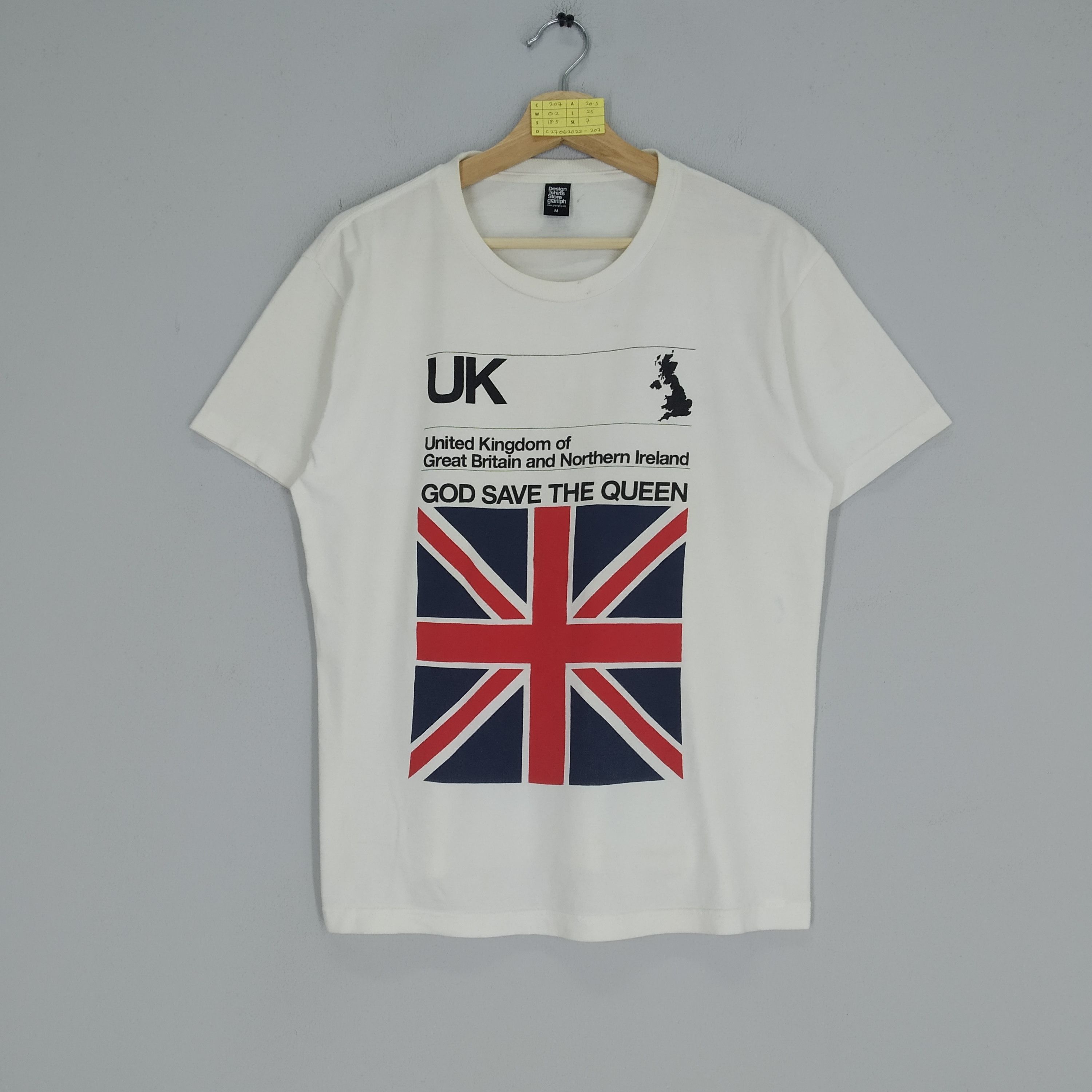 Vintage Graniph X UK God Save The Queen Graphics T-shirt