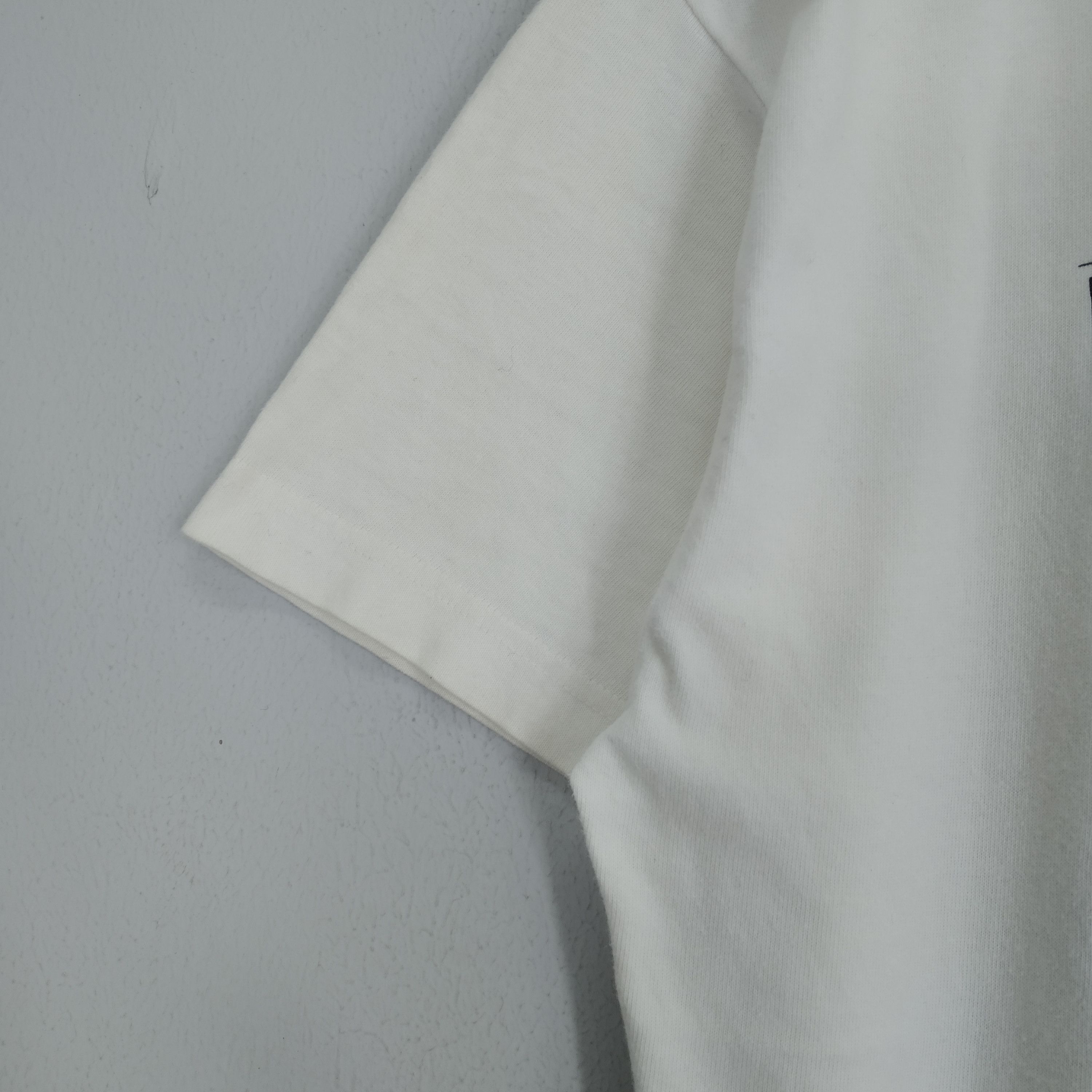 Vintage Graniph X UK God Save The Queen Graphics T-shirt