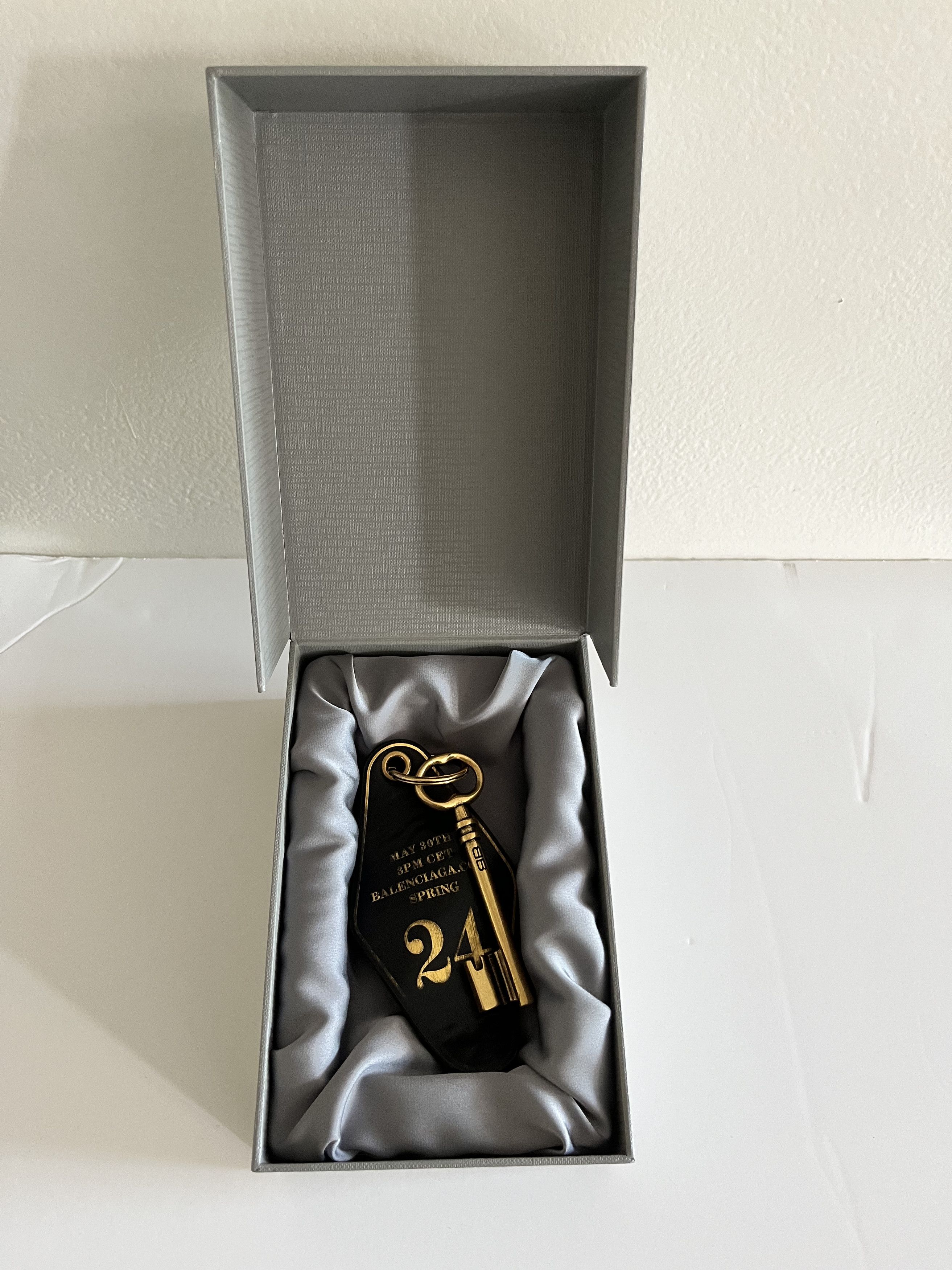 balenciaga invitation spring 24 balenciaga invitation spring 24