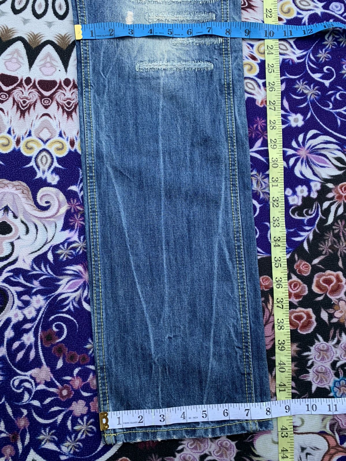 If Six Was Nine Square Dark Distressed Denim Size US 35 - 15 Thumbnail