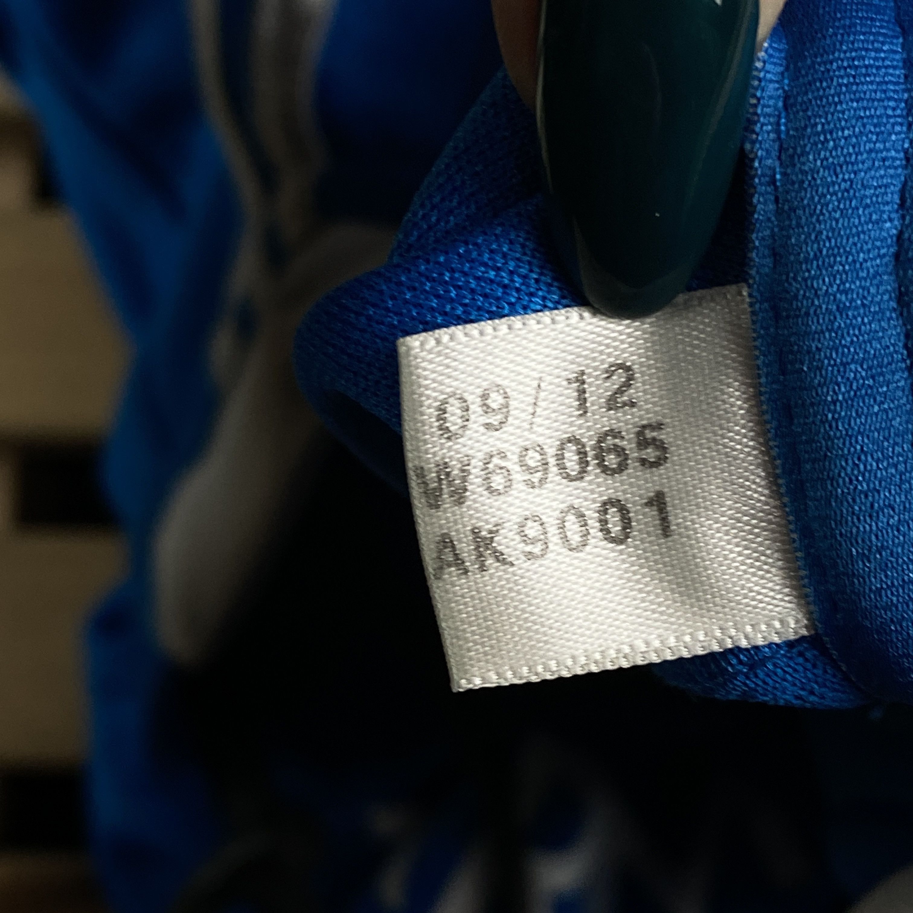 Adidas × Vintage Mens Football Shirt Jersey Italy Adidas 2012 Size M Size US M / EU 48-50 / 2 - 5 Thumbnail