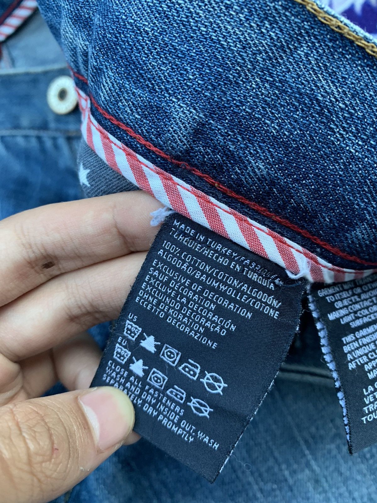 Tommy Hilfiger Tommy Hilfiger Distressed Denim Size US 35 - 8 Thumbnail