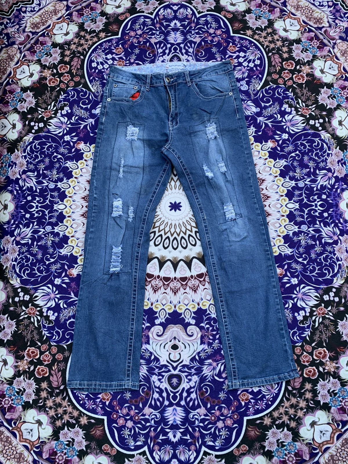 Japanese Brand Age Of Diamond Distressed Denim Size US 33 - 1 Thumbnail
