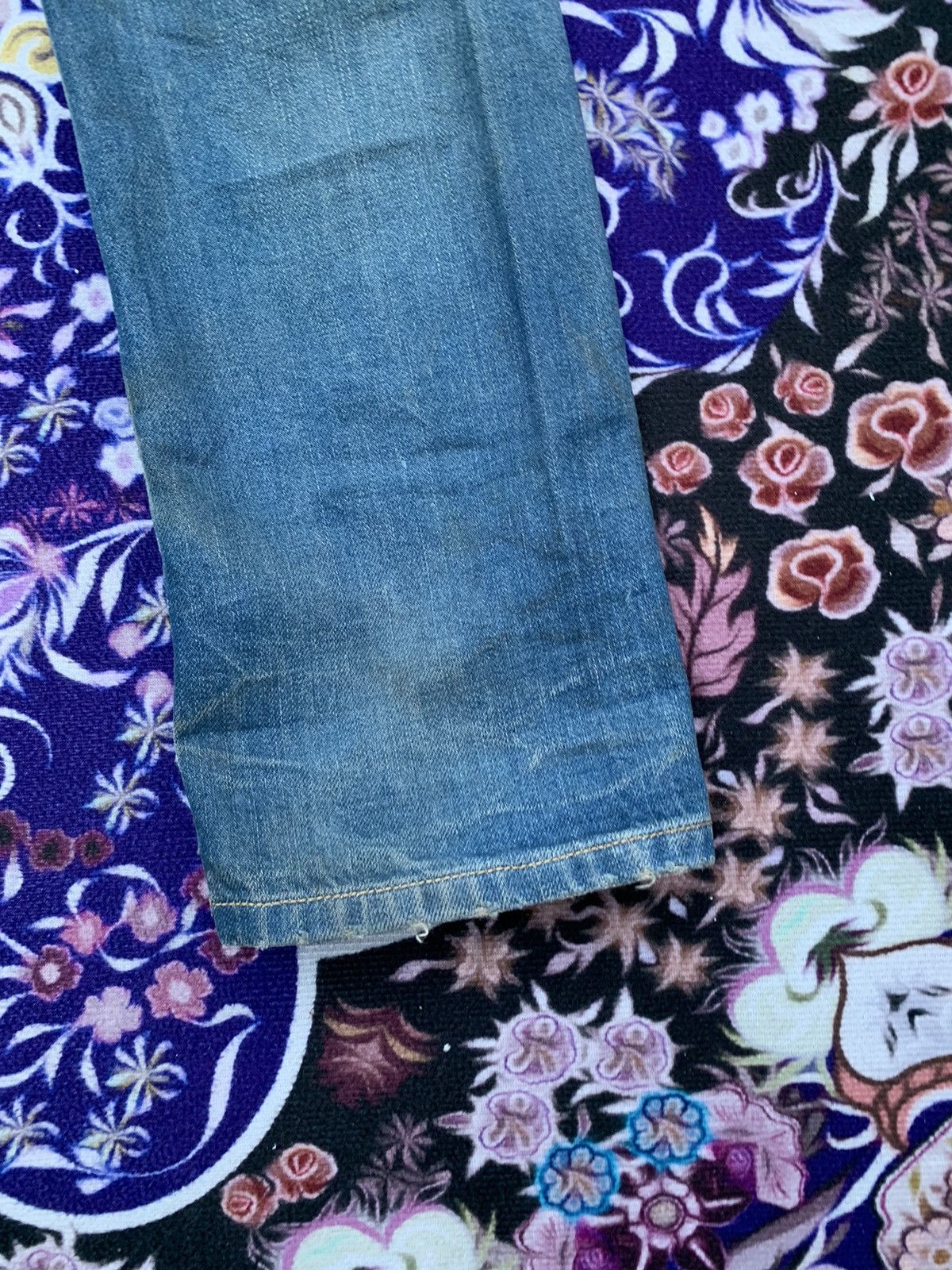 Diesel Vintage Diesel Faded & Distressed Denim Size US 32 / EU 48 - 11 Thumbnail