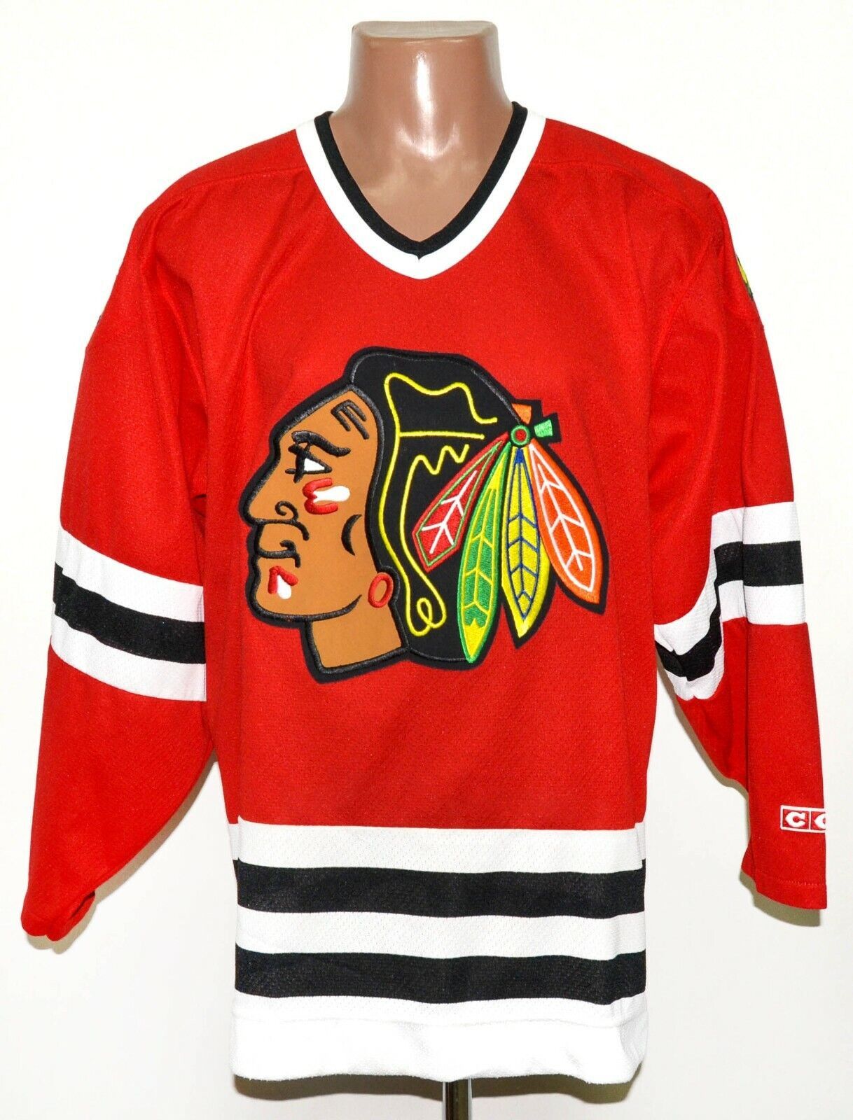 NHL CHICAGO BLACKHAWKS ICE HOCKEY SHIRT CCM SIZE M ADULT