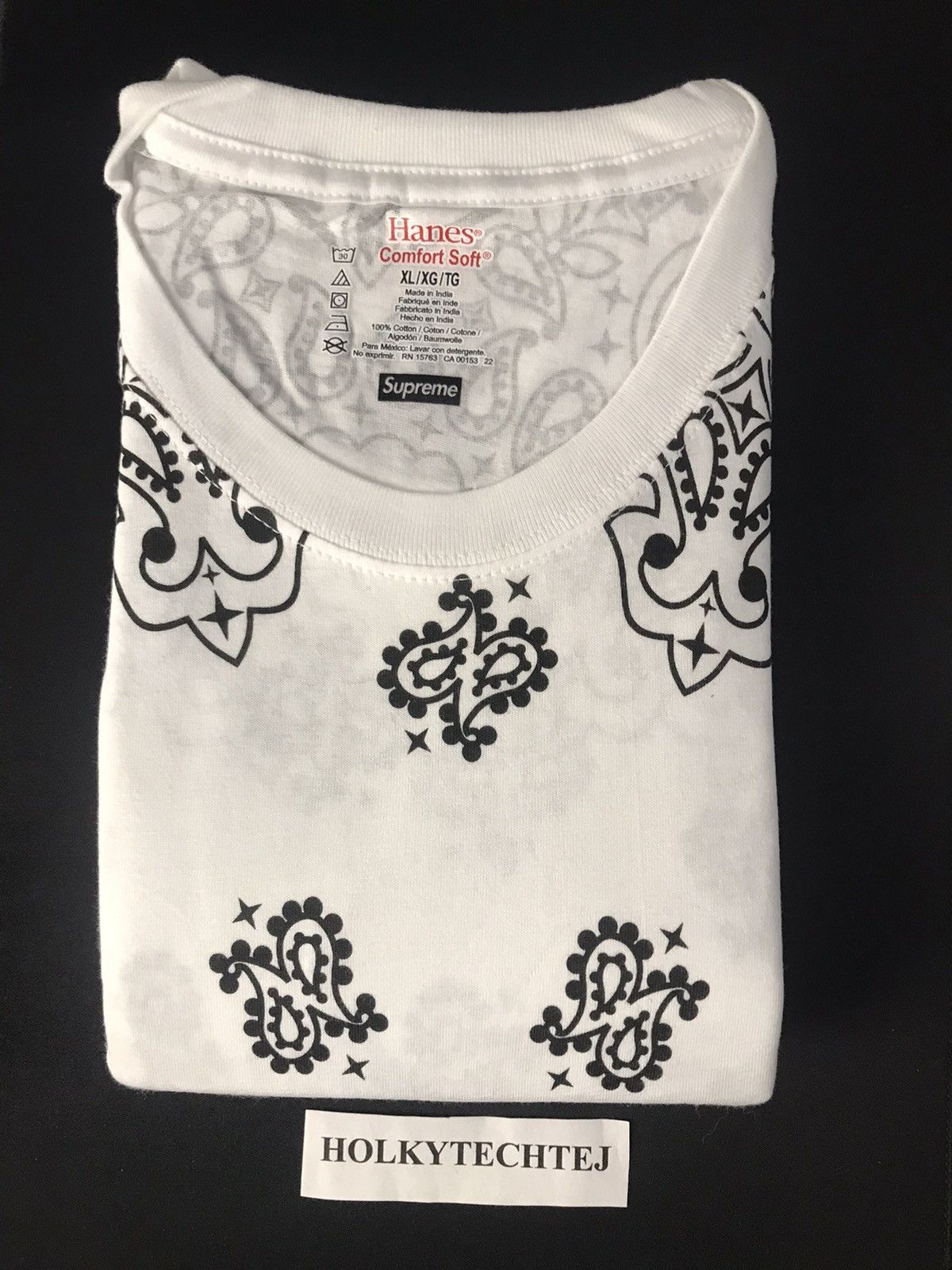 Supreme Supreme Hanes Bandana Paisley Tee - 1x Size ONE SIZE - 2 Thumbnail
