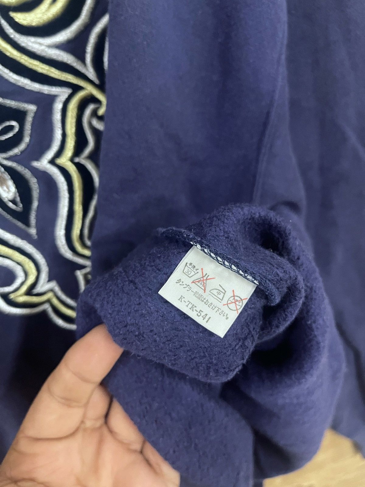 Japanese Brand × Vintage × Yoshiyuki Konishi Vintage Yoshiyuki Konishi Sweatshirt Embroidery With Diamond Size US L / EU 52-54 / 3 - 6 Thumbnail