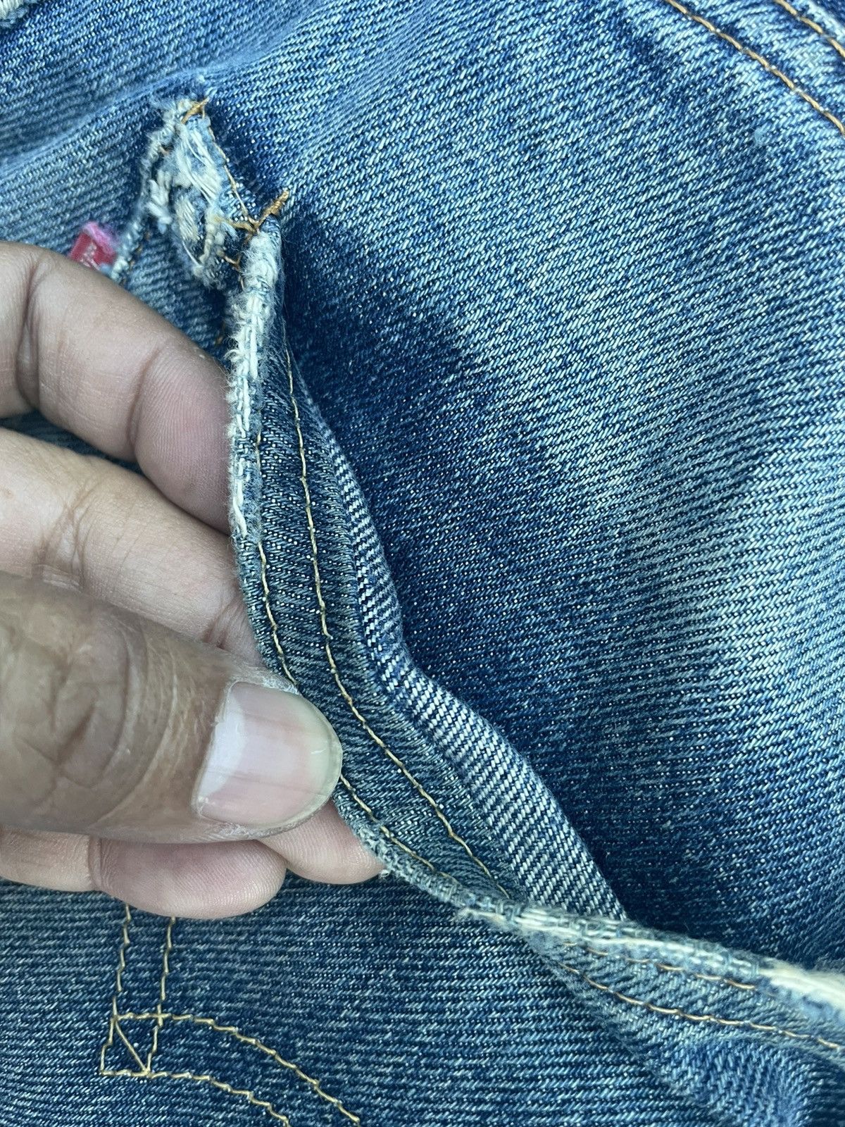 Levi's Vintage 1998 Levis 501 XX E Distresed & Rework Size US 31 - 15 Thumbnail