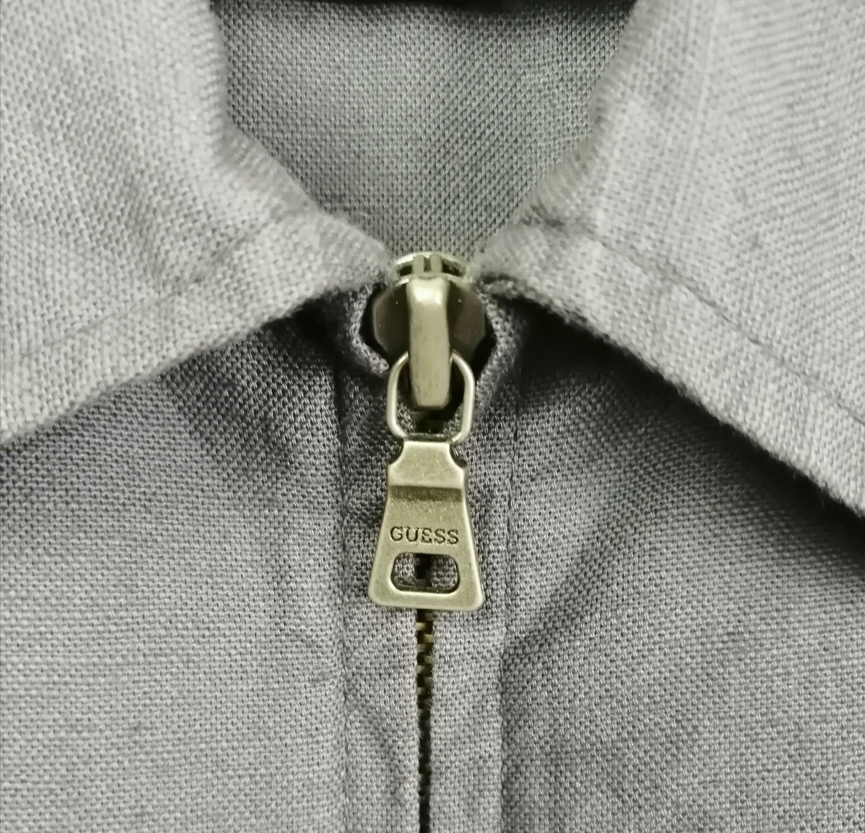 Guess × Vintage Vintage!! Guess Registered Trademark Pullover Zipper Size US L / EU 52-54 / 3 - 5 Thumbnail