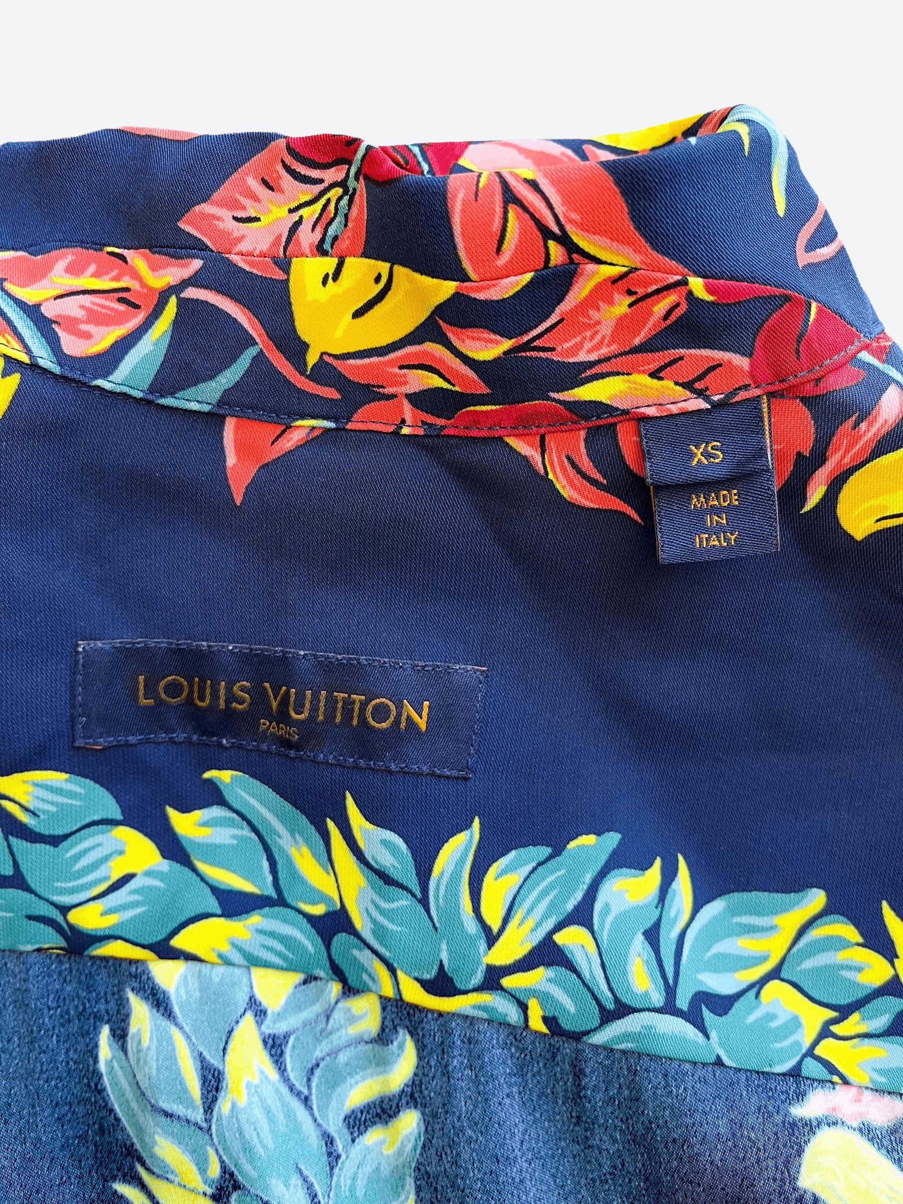 Louis Vuitton Louis Vuitton Floral Button Up Shirt Size US S / EU 44-46 / 1 - 3 Thumbnail