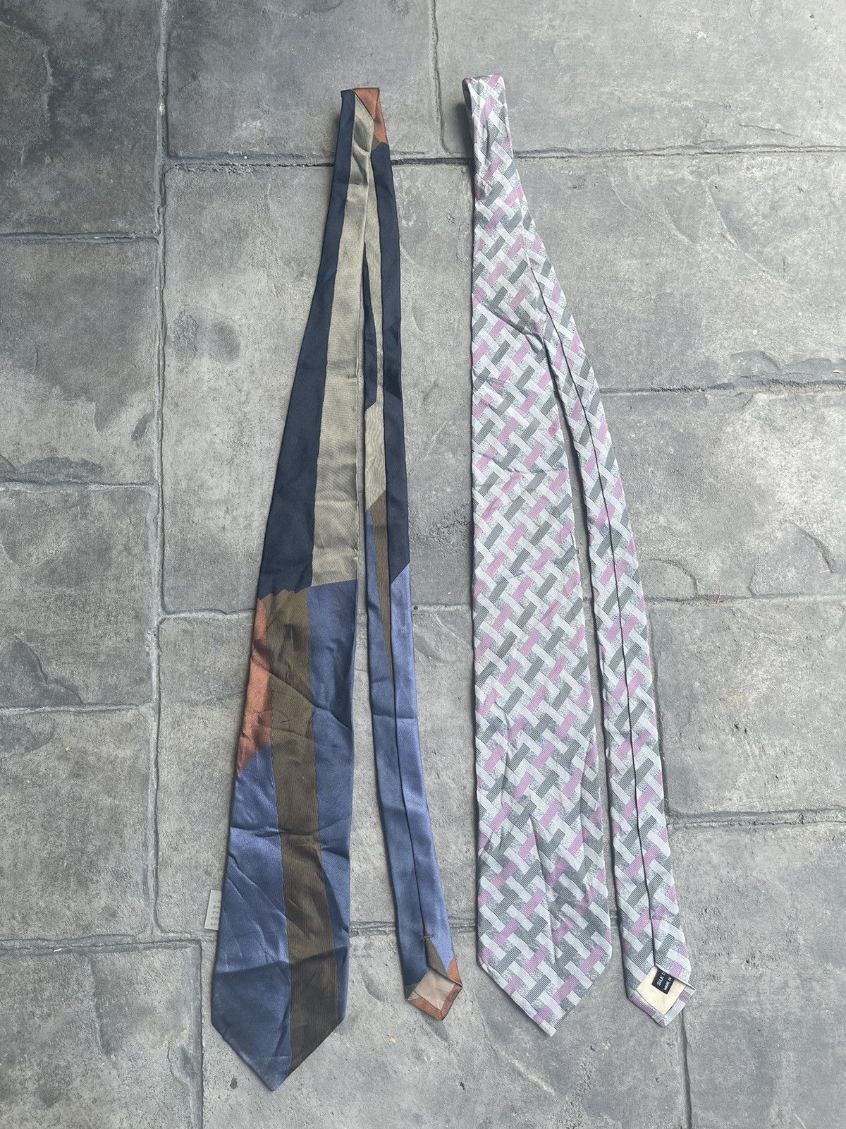 Issey Miyake JAPAN MADE Issey Miyake Lot of 2 Neckties 100% Silk Size ONE SIZE - 3 Thumbnail