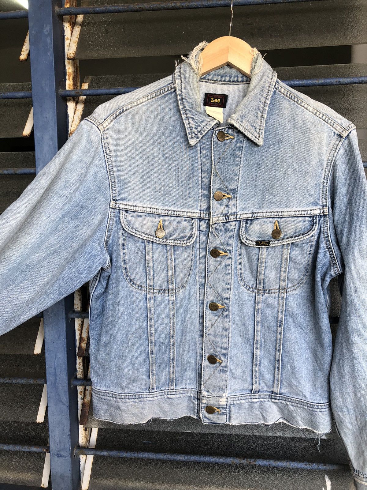 Lee Vintage 80s Lee Raider Distressed Denim Trucker Jackets Size US M / EU 48-50 / 2 - 15 Thumbnail