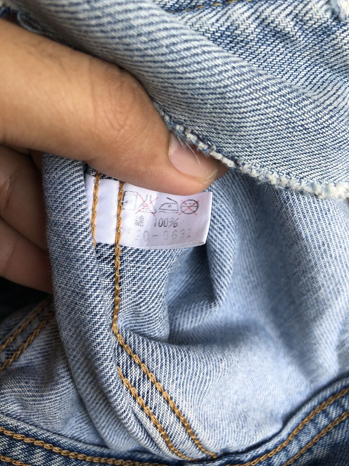 Lee Vintage 80s Lee Raider Distressed Denim Trucker Jackets Size US M / EU 48-50 / 2 - 17 Thumbnail
